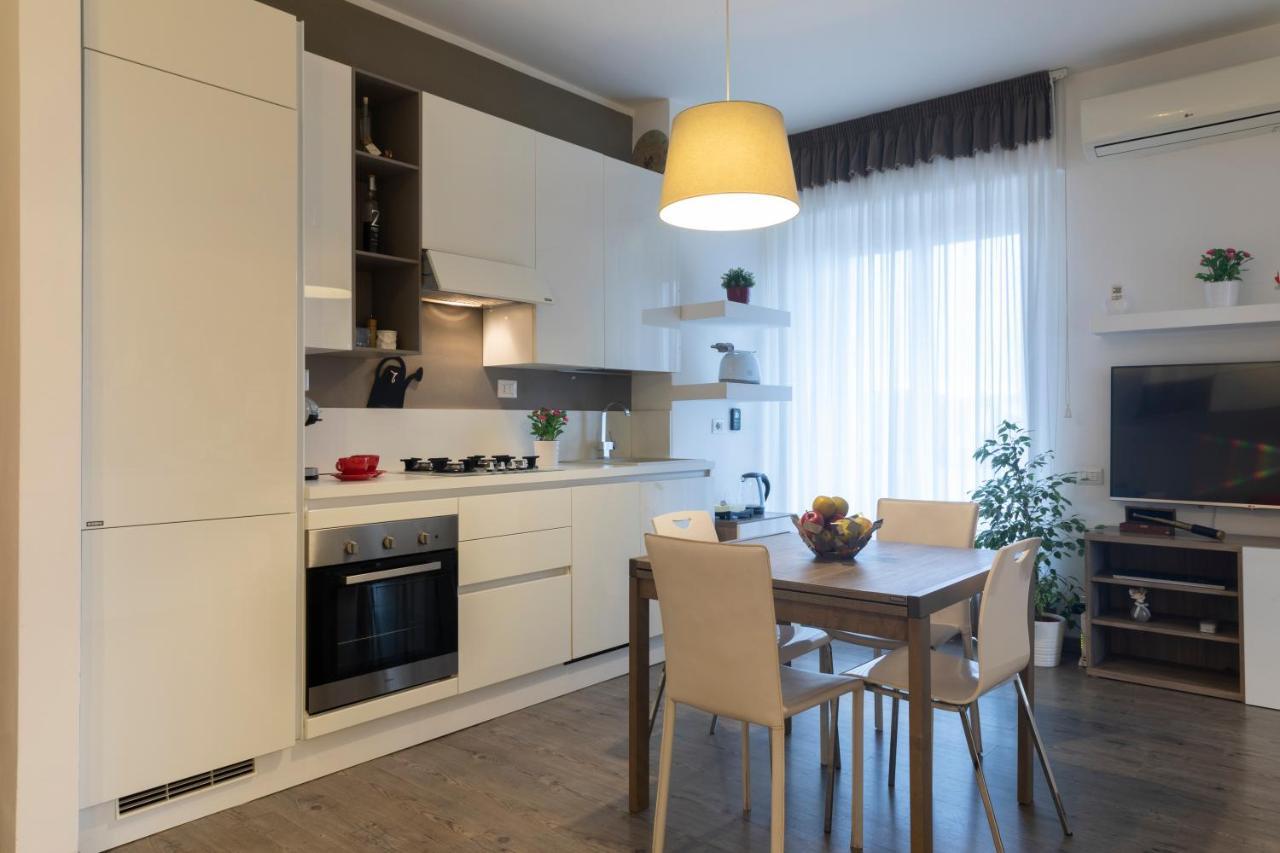 Seventh Heaven - Arco Della Pace Appartement